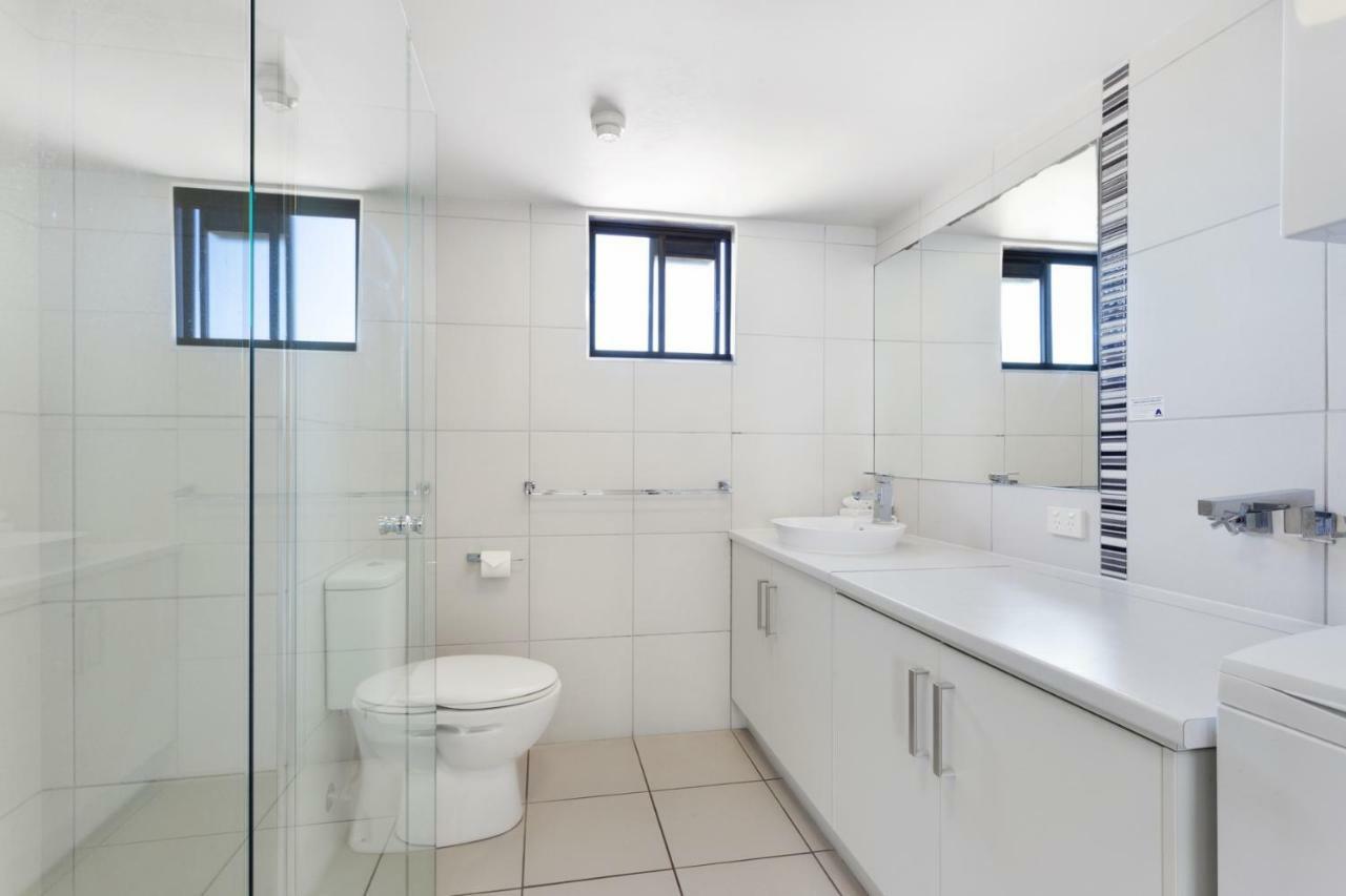 Langley Park Apartments Sunshine Coast Kültér fotó
